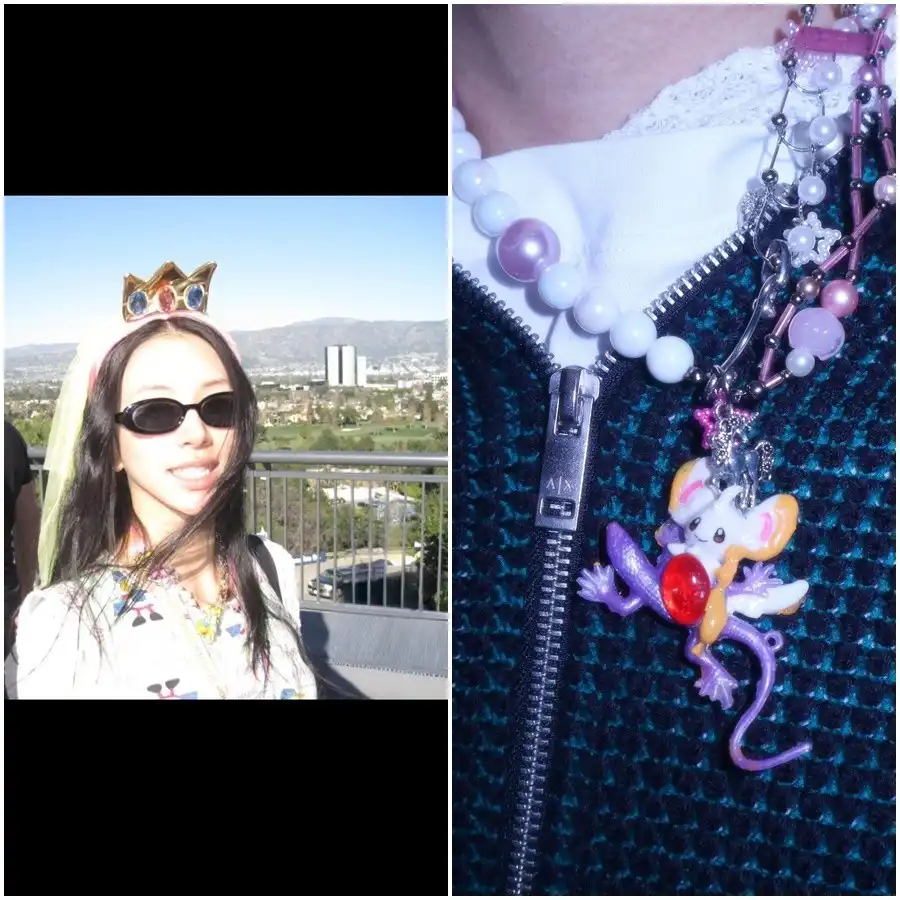 Những món trang sức mà Chaeyoung của Twice đeo trong những bức ảnh kỳ nghỉ gần đây cũng rất nổi bật. Những món đồ thuộc bộ sưu tập "Jewelry Box" này kết hợp ngọc trai, cúc áo và hạt cườm nhiều màu sắc, nổi bật bởi hình dáng tự nhiên, được làm thủ công thay vì những chi tiết cầu kỳ. Với nhiều kích cỡ và màu sắc khác nhau, chỉ cần một món đồ cũng có thể tạo điểm nhấn, thêm phần sinh động cho cả phong cách đơn giản. fashion-4.jpg