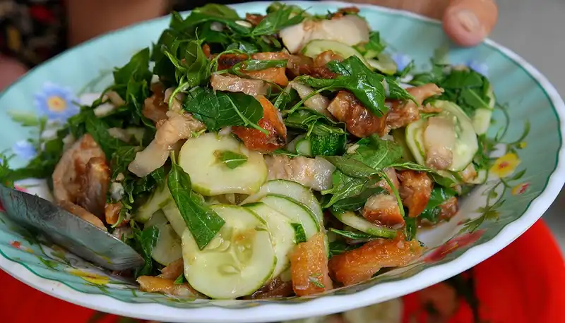 Cách chế biến gỏi sầu đâu là rất đa dạng